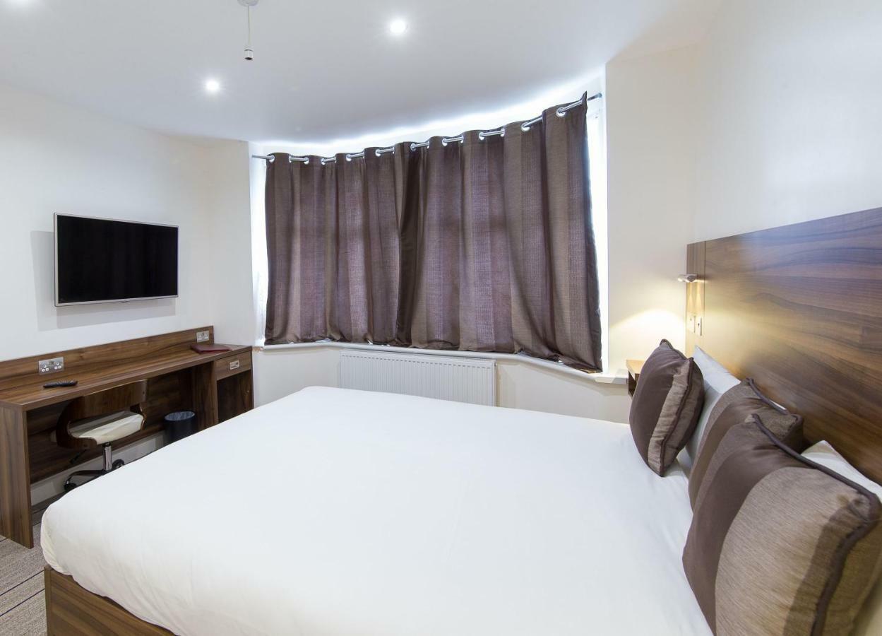 Heathrow-Windsor Guest House Slough Exterior foto